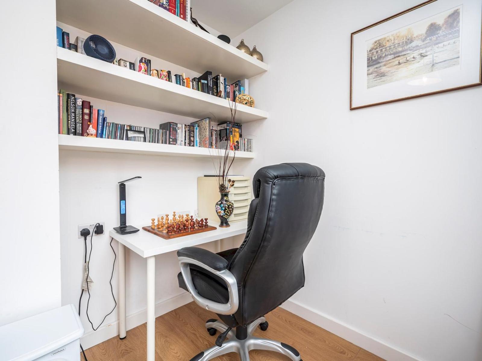 London Apartment Near Tower Bridge And Tube Pass The Keys ภายนอก รูปภาพ