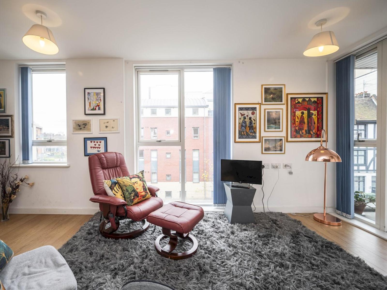 London Apartment Near Tower Bridge And Tube Pass The Keys ภายนอก รูปภาพ